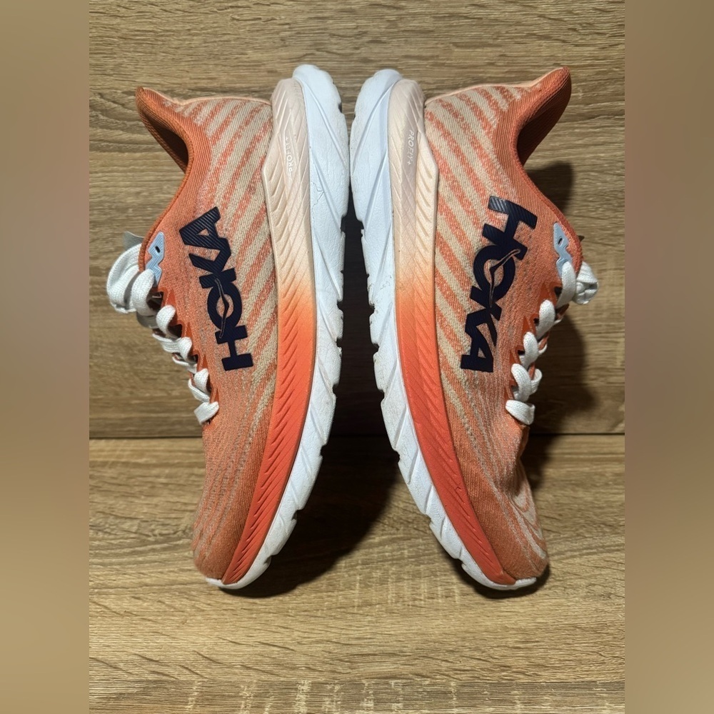 Hoka One One Mach 5 Women’s size 8 Running sneakers Orange Athletic gym Shoes 8B - Picture 3 of 11